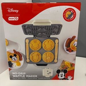 Disney Mickey and Friends Waffle Maker